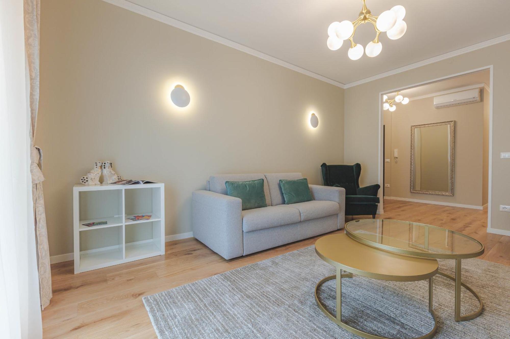 Family&Friends Apartment Трієст Екстер'єр фото